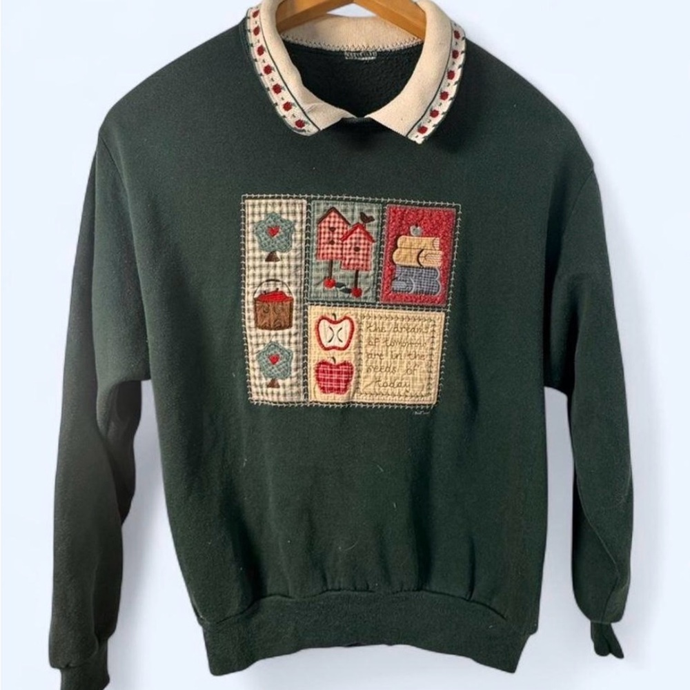 Forest Green Patchwork Appliqu Accent Cottage Swe… - image 1